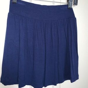 **FOREVER 21** NAVY SKIRT